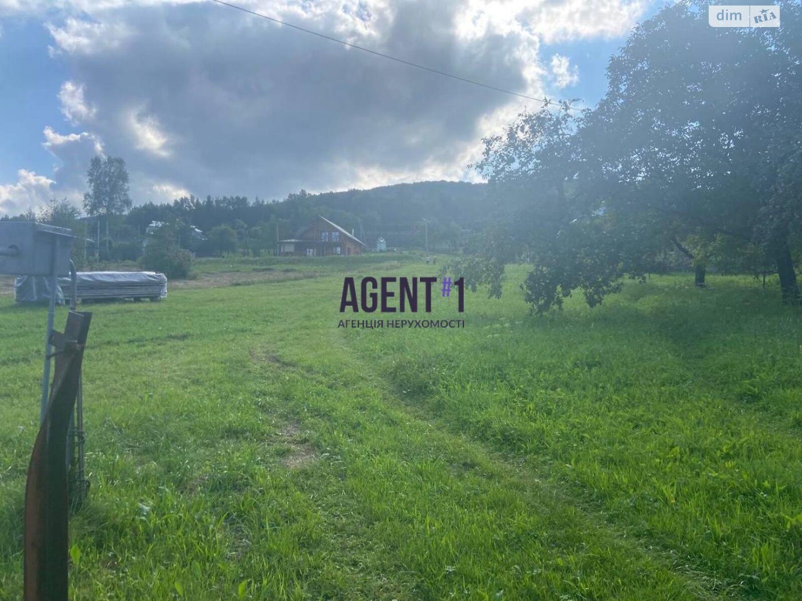 Земельна ділянка під житлову забудову в Шешорах, площа 42.33 сотки фото 1 Земельна ділянка під житлову забудову в Шешорах, площа 42.33 сотки фото 1