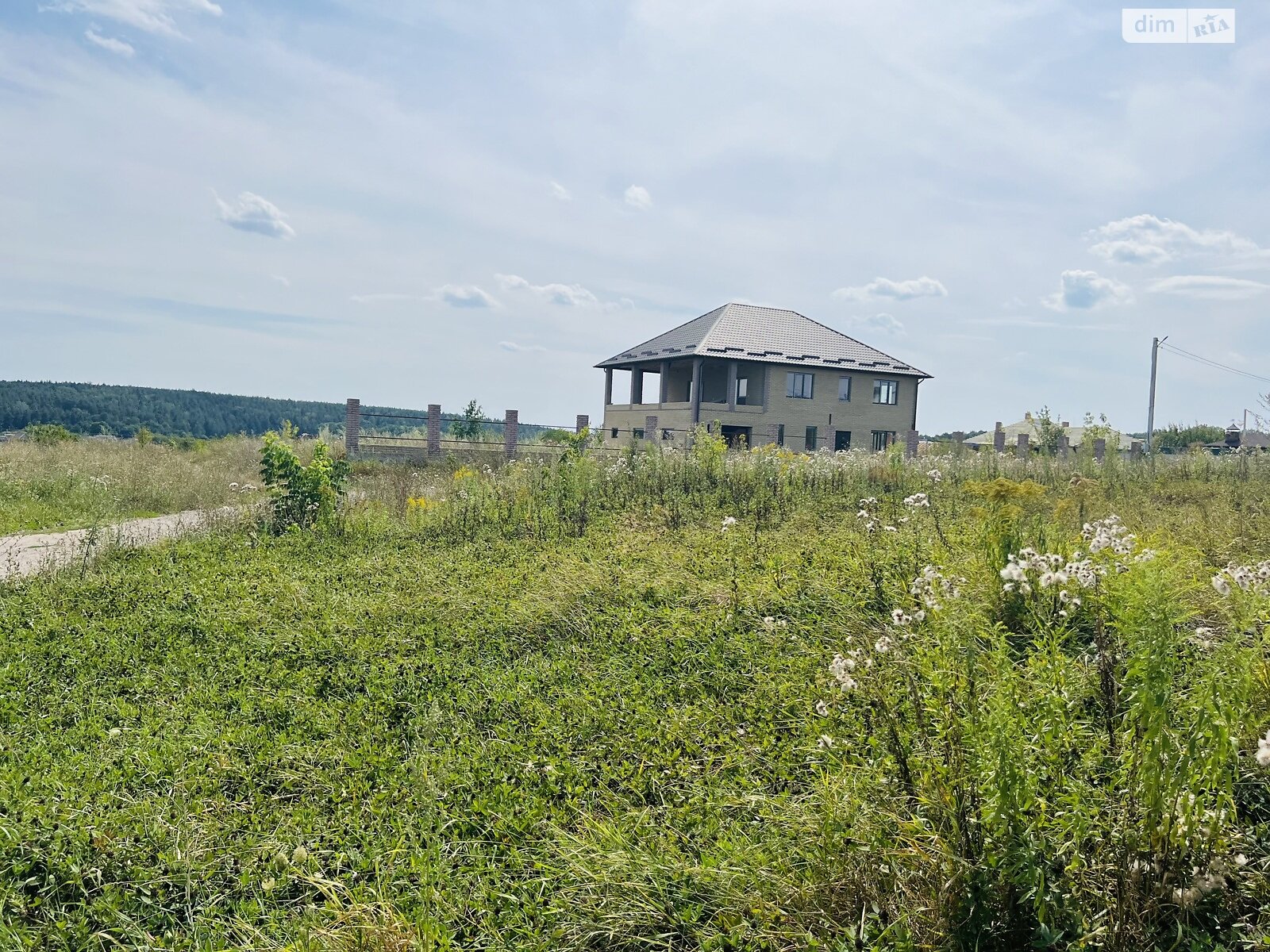 Земельна ділянка під житлову забудову в Шкуринцях, площа 10 соток фото 1