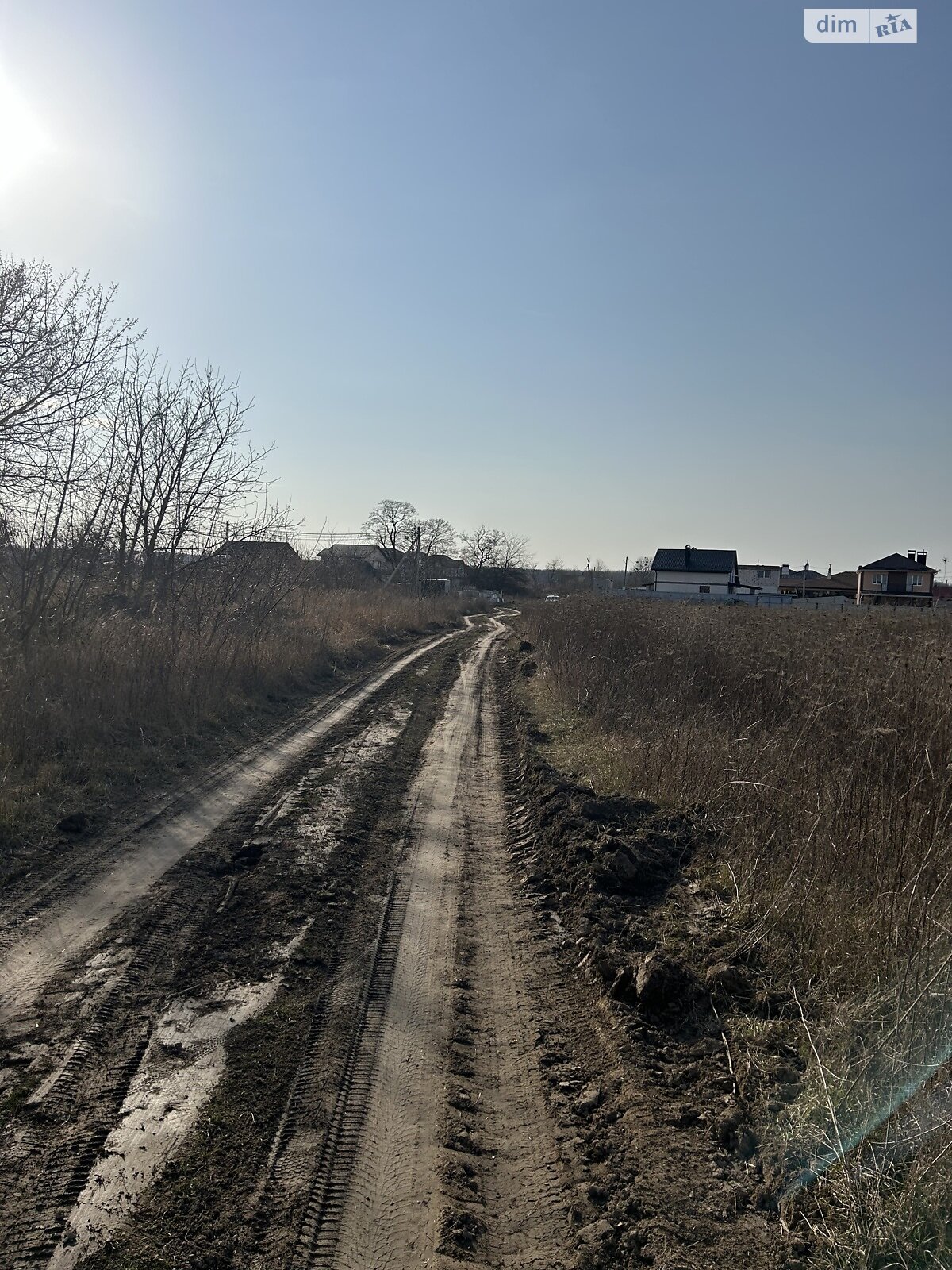 Земельный участок под жилую застройку в Шкуринцах, площадь 5 соток фото 1 Земельный участок под жилую застройку в Шкуринцах, площадь 5 соток фото 1
