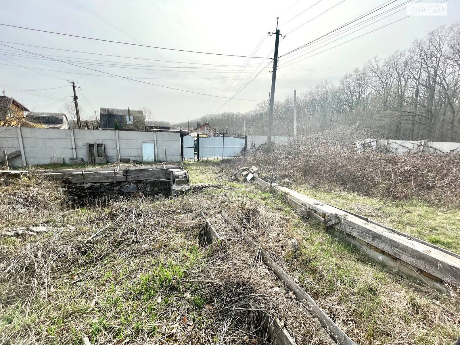Земельна ділянка під житлову забудову в Шкуринцях, площа 6.3 сотки фото 1 Земельна ділянка під житлову забудову в Шкуринцях, площа 6.3 сотки фото 1