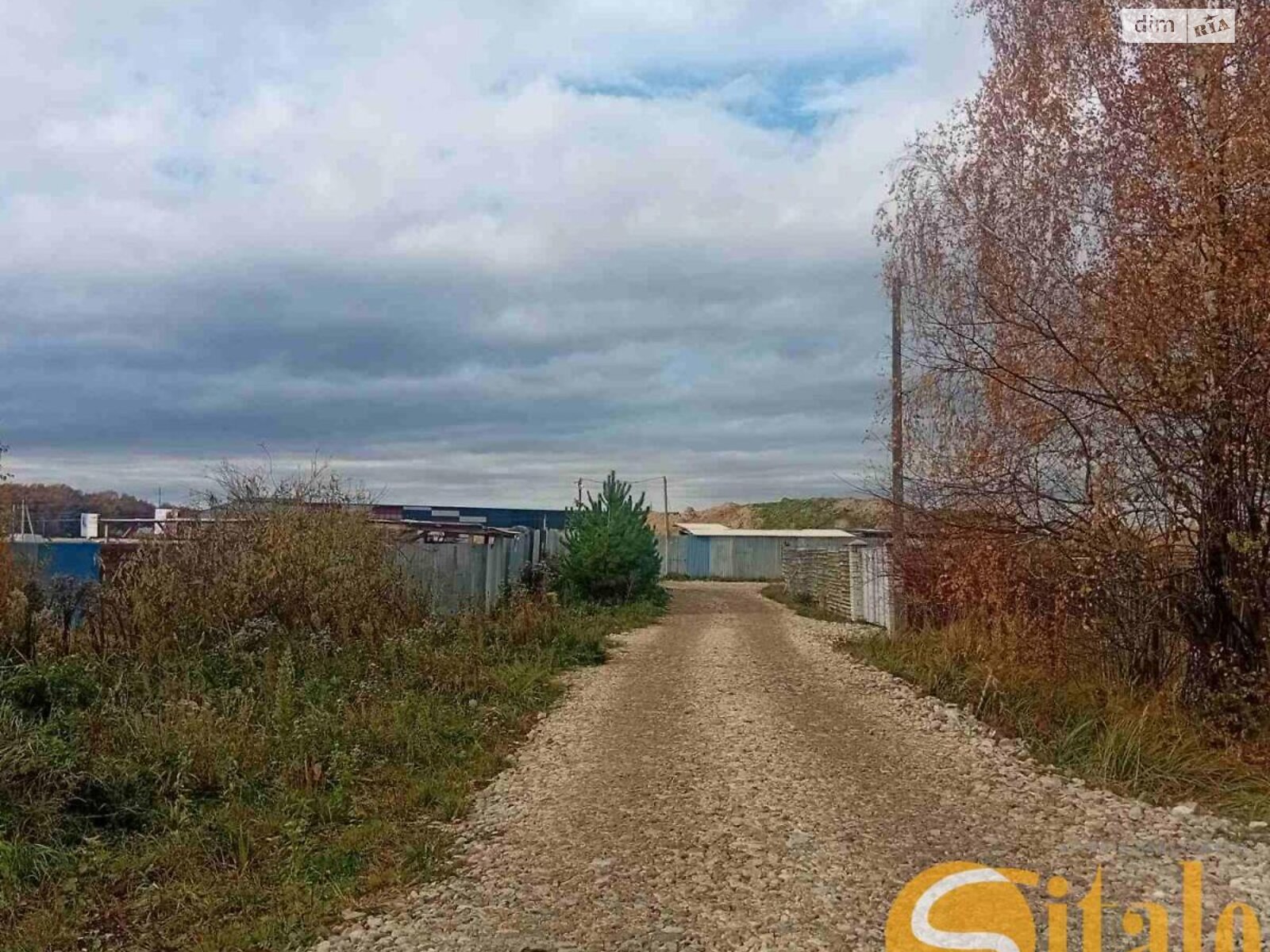 Земельна ділянка під житлову забудову в Скнилові, площа 7.7 сотки фото 1 Земельна ділянка під житлову забудову в Скнилові, площа 7.7 сотки фото 1