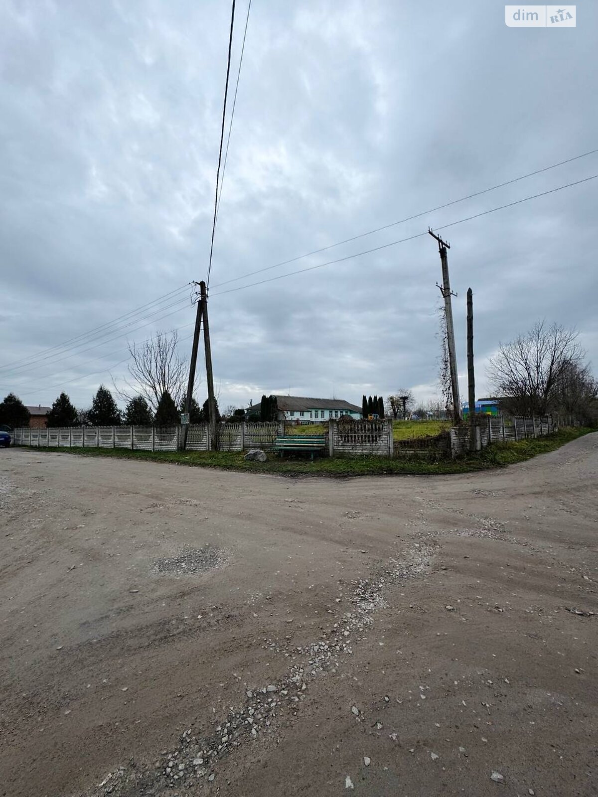 Земельный участок под жилую застройку в Стаднице, площадь 40 соток фото 1 Земельный участок под жилую застройку в Стаднице, площадь 40 соток фото 1