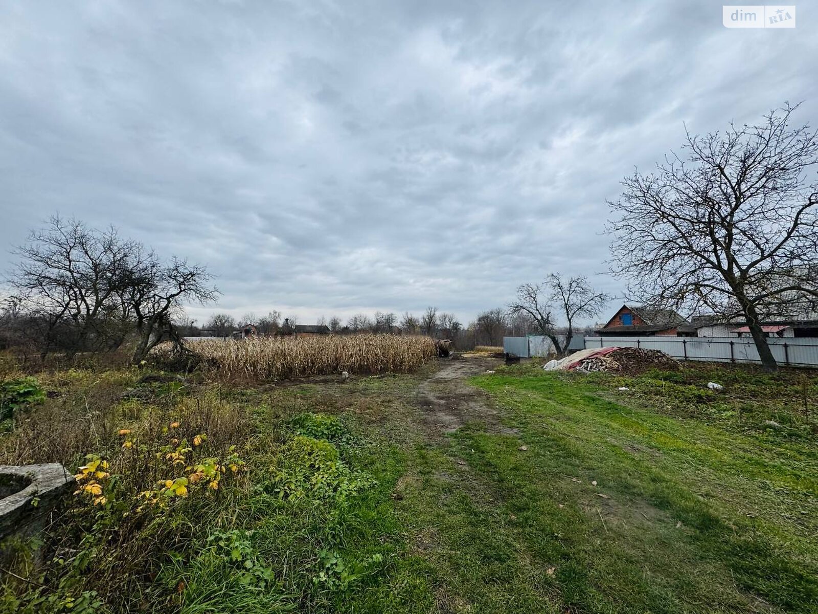 Земельный участок под жилую застройку в Стаднице, площадь 40 соток фото 1 Земельный участок под жилую застройку в Стаднице, площадь 40 соток фото 1