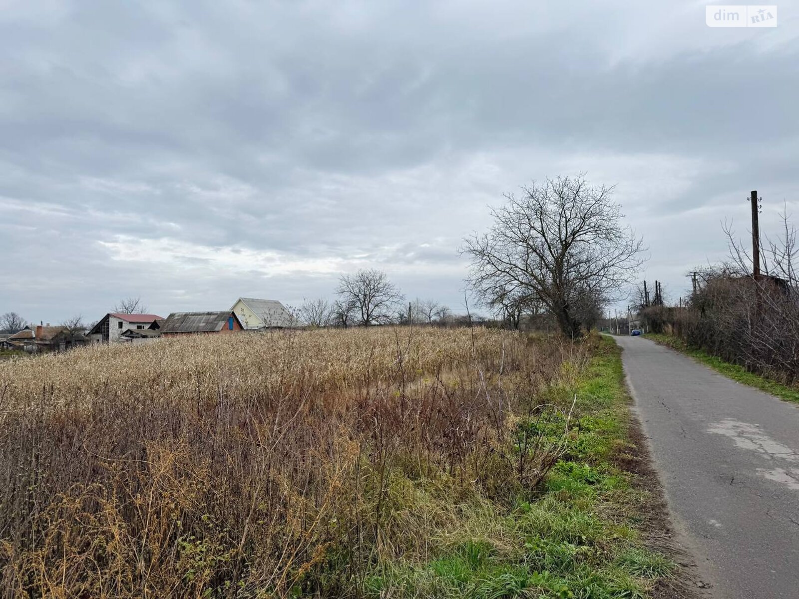 Земельный участок под жилую застройку в Стаднице, площадь 40 соток фото 1 Земельный участок под жилую застройку в Стаднице, площадь 40 соток фото 1