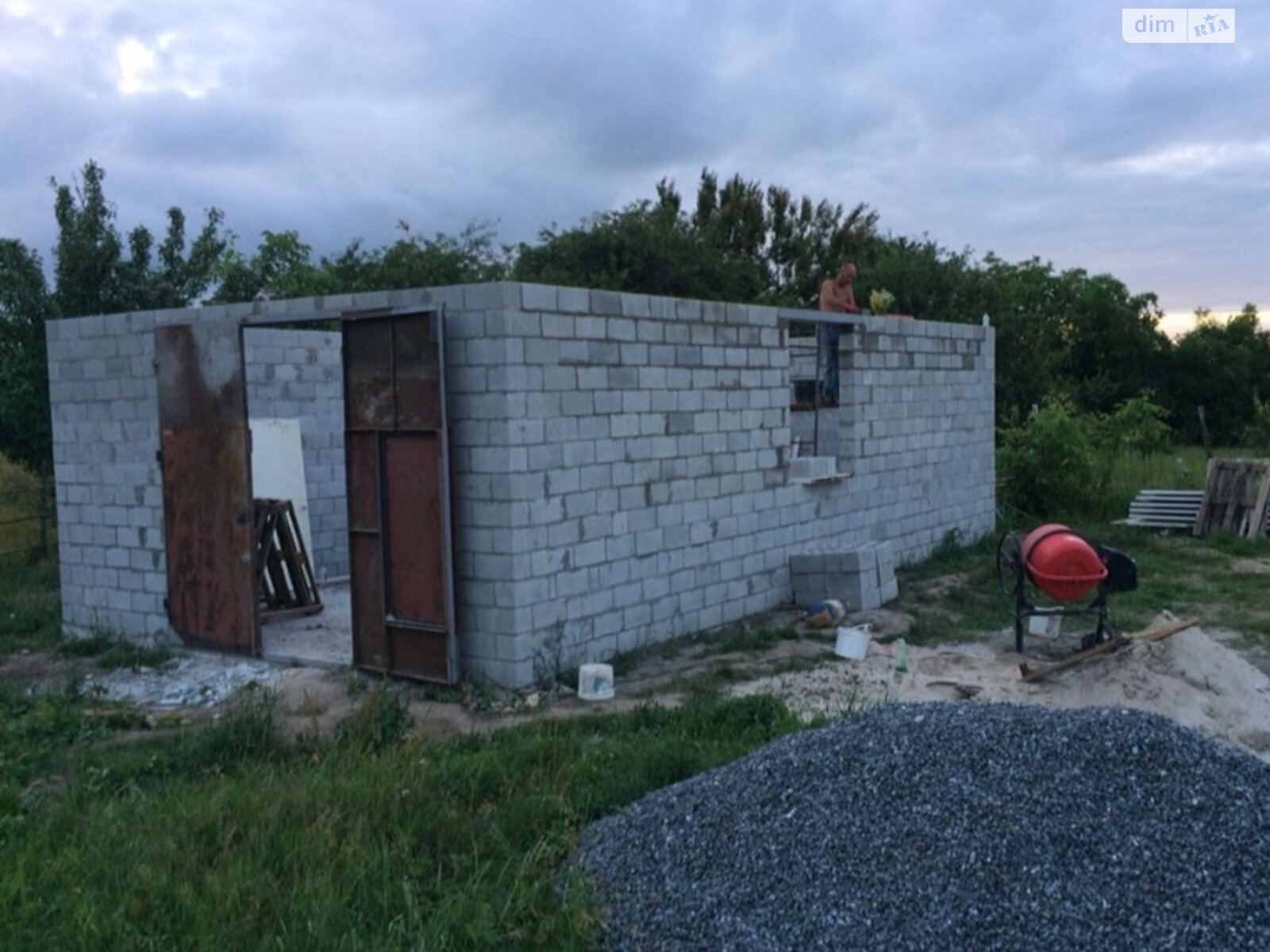 Земельна ділянка під житлову забудову в Старокостянтинові, площа 20 соток фото 1