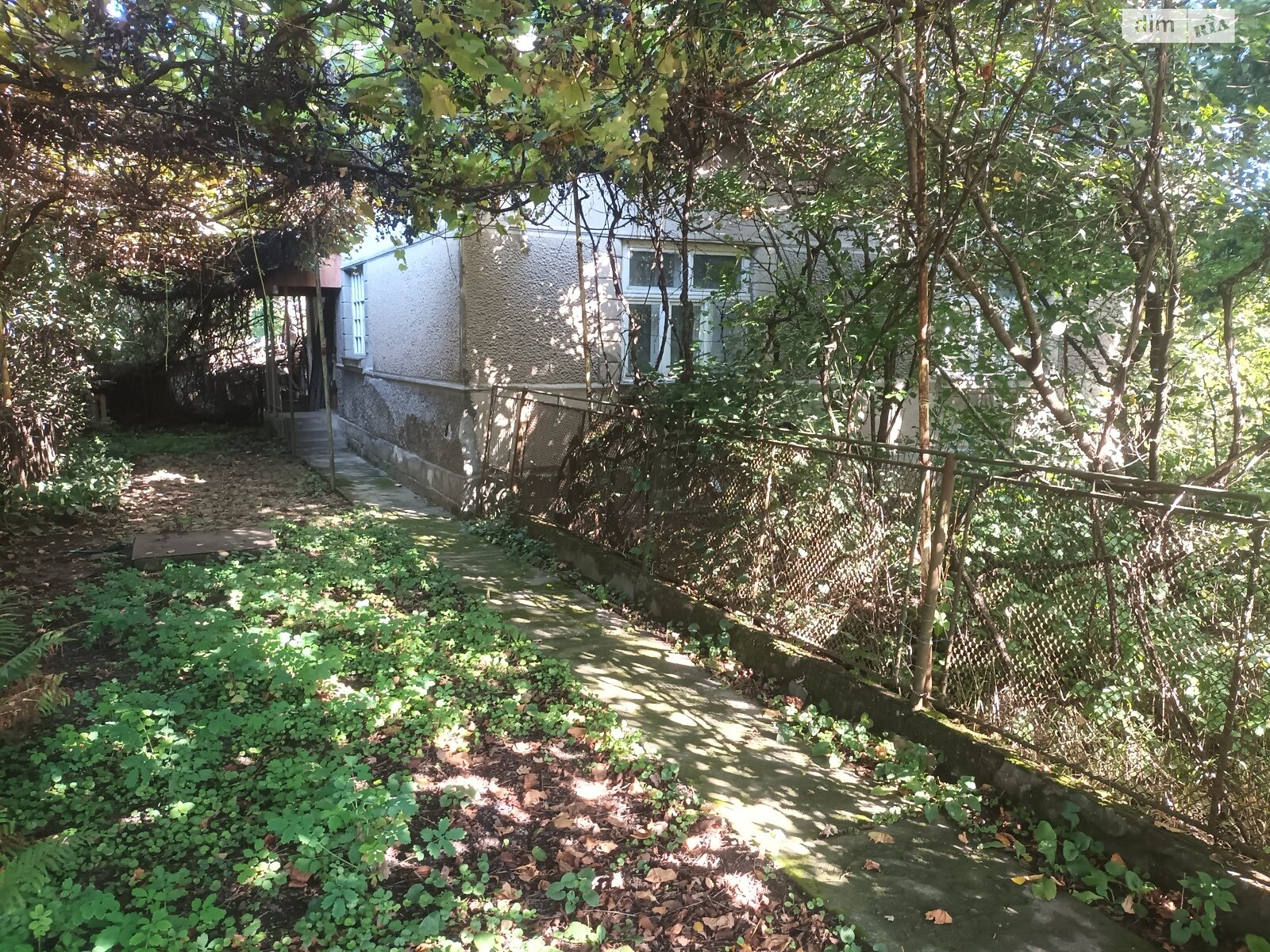 Земельна ділянка під житлову забудову в Сторожниці, площа 15 соток фото 1 Земельна ділянка під житлову забудову в Сторожниці, площа 15 соток фото 1