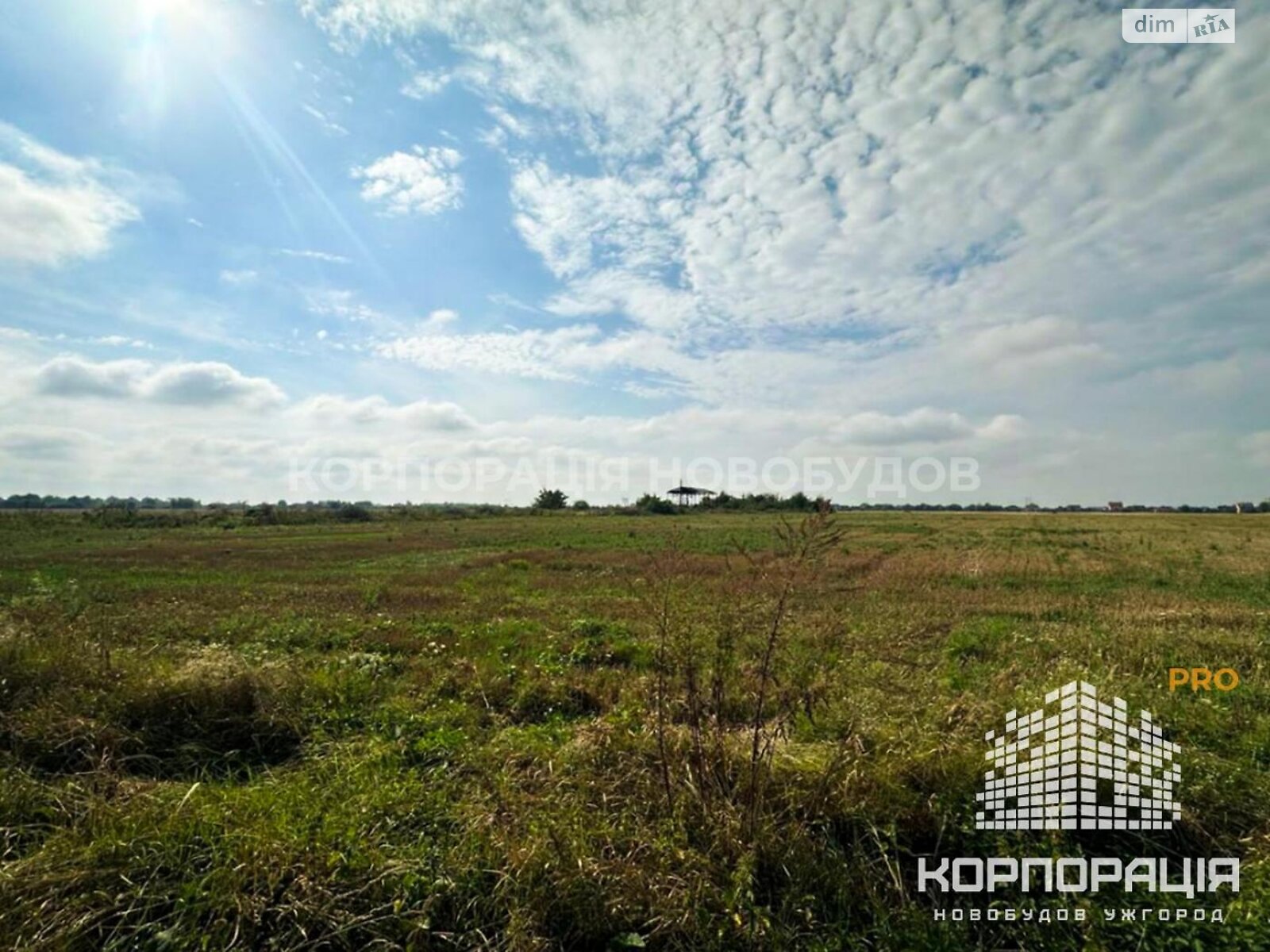 Земельный участок под жилую застройку в Сторожнице, площадь 412 соток фото 1