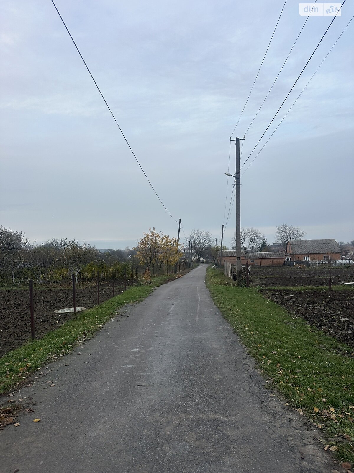 Земельный участок под жилую застройку в Стрижавке, площадь 6.7 сотки фото 1 Земельный участок под жилую застройку в Стрижавке, площадь 6.7 сотки фото 1