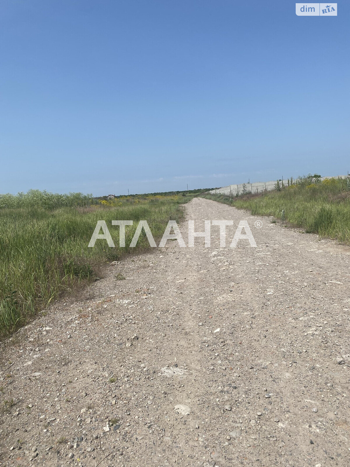 Земельна ділянка під житлову забудову в Таїрове, площа 21 сотка фото 1 Земельна ділянка під житлову забудову в Таїрове, площа 21 сотка фото 1