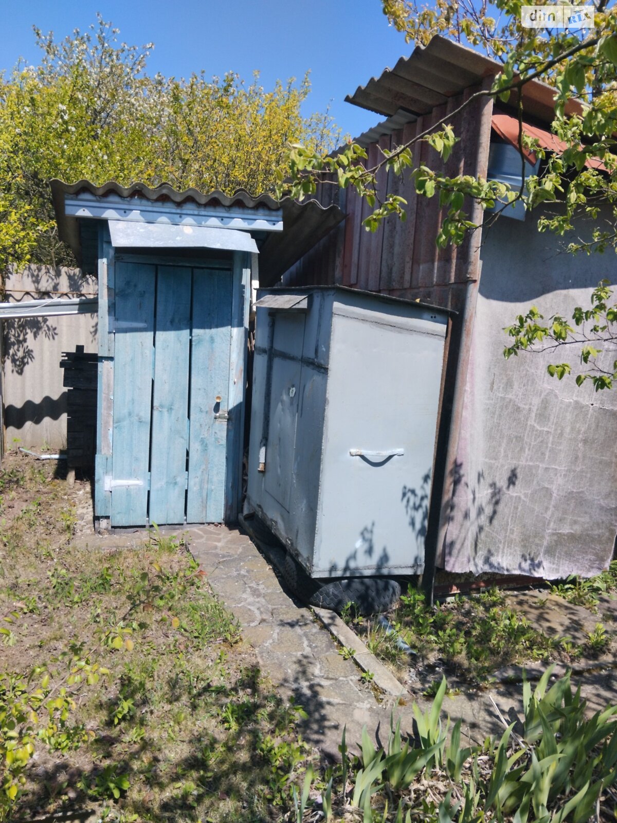 Земельный участок под жилую застройку в Тернополе, площадь 6 соток фото 1 Земельный участок под жилую застройку в Тернополе, площадь 6 соток фото 1