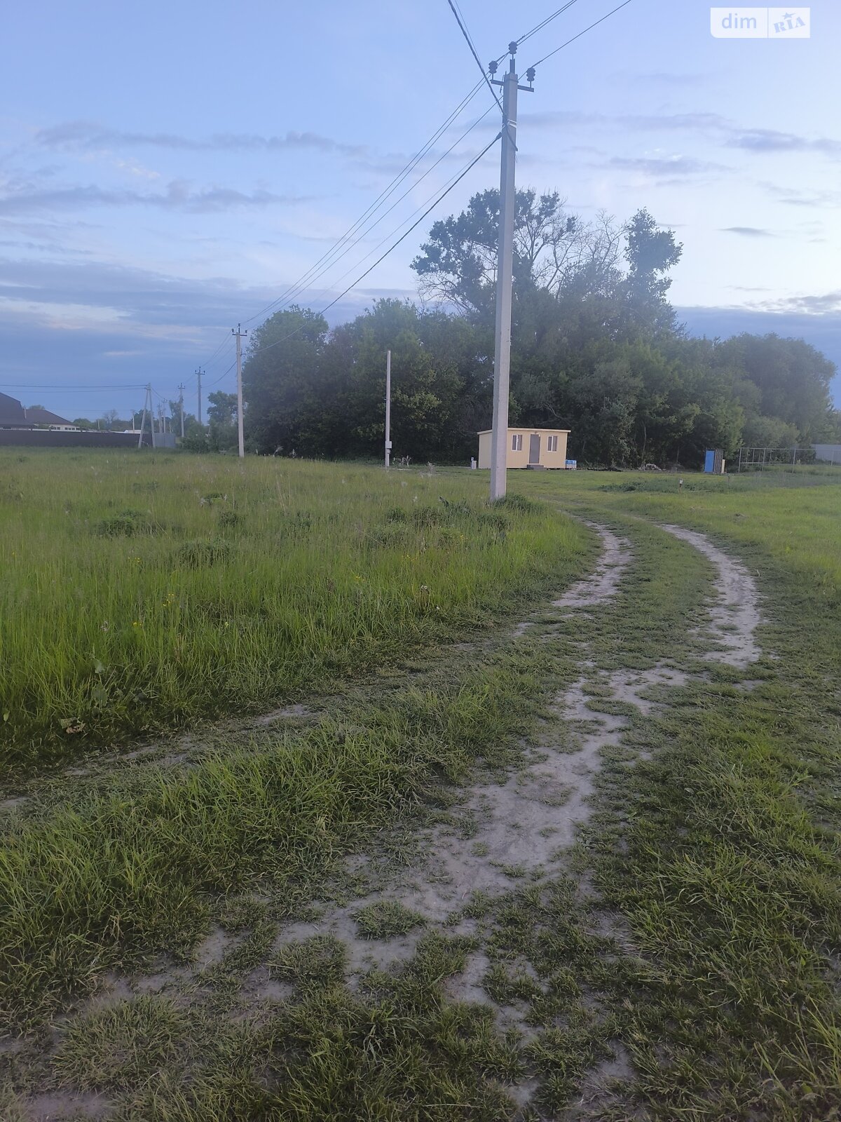 Земельный участок под жилую застройку в Требухове, площадь 11 соток фото 1 Земельный участок под жилую застройку в Требухове, площадь 11 соток фото 1