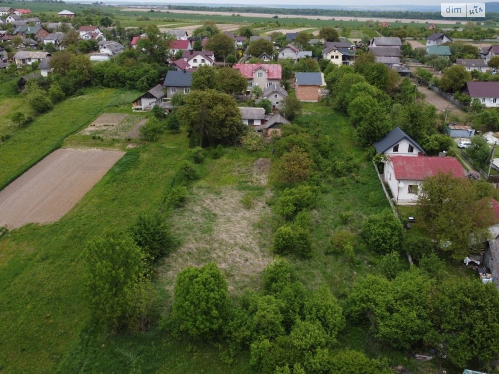 Земельна ділянка під житлову забудову в Угринові, площа 17 соток фото 1 Земельна ділянка під житлову забудову в Угринові, площа 17 соток фото 1