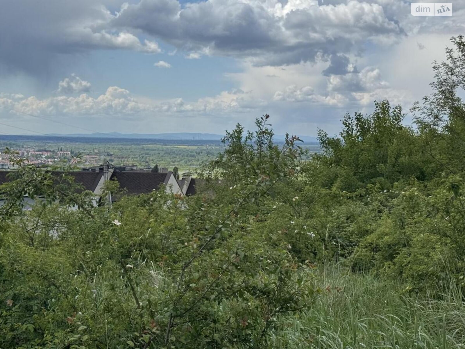 Земля під житлову забудову в Ужгороді, район БАМ, площа 8 соток фото 1 Земля під житлову забудову в Ужгороді, район БАМ, площа 8 соток фото 1