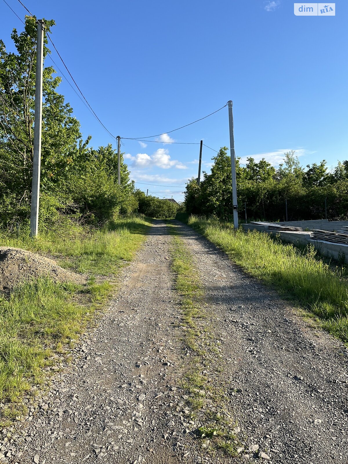 Земля під житлову забудову в Ужгороді, район Червениця, площа 12 соток фото 1 Земля під житлову забудову в Ужгороді, район Червениця, площа 12 соток фото 1