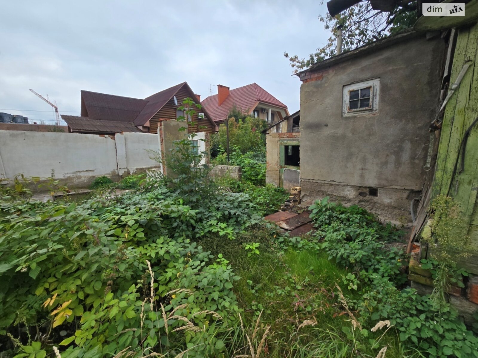 Земля під житлову забудову в Ужгороді, район Мала Прага, площа 4.06 сотки фото 1 Земля під житлову забудову в Ужгороді, район Мала Прага, площа 4.06 сотки фото 1