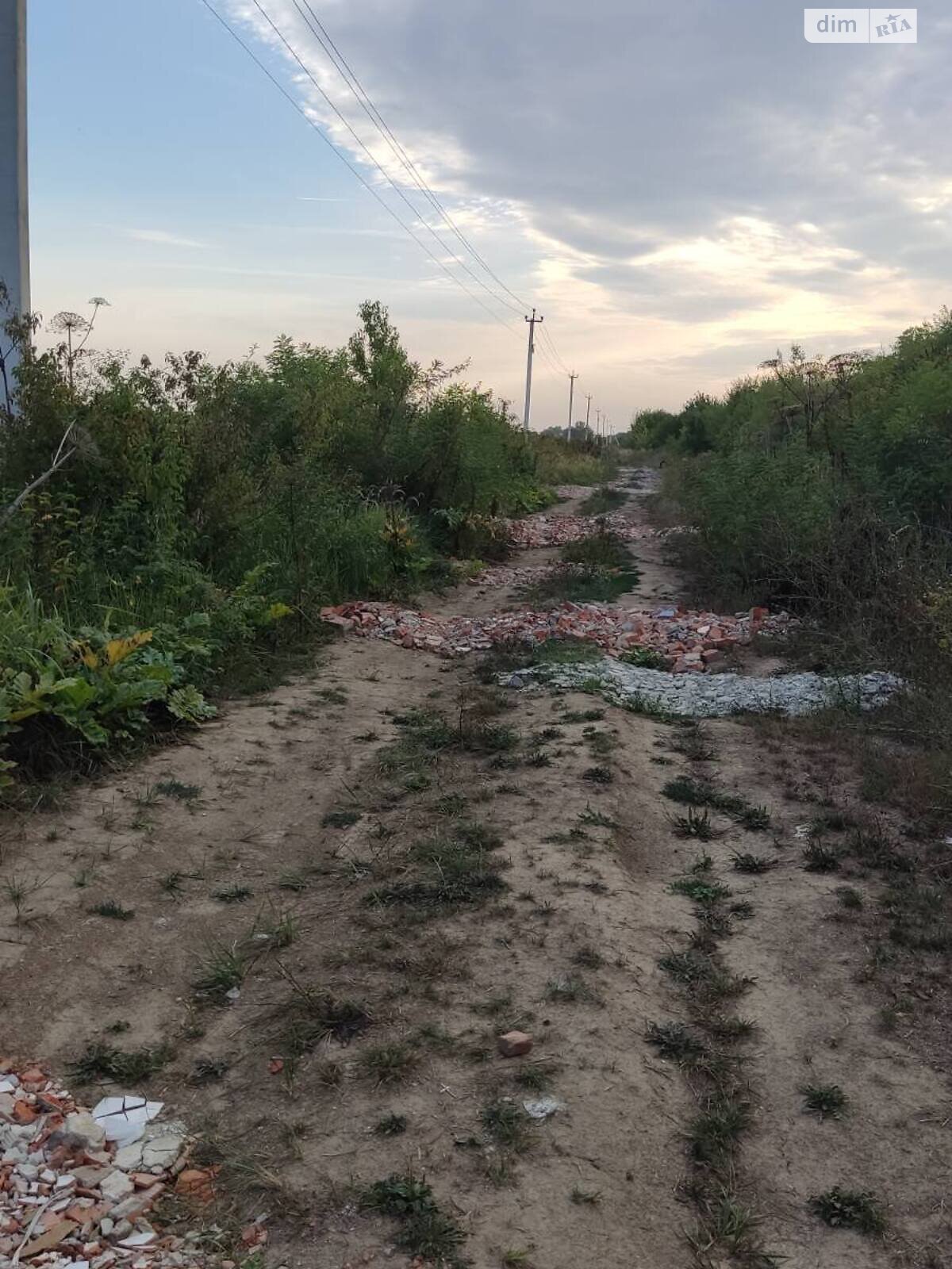 Земля під житлову забудову в Ужгороді, район Садовий, площа 7 соток фото 1