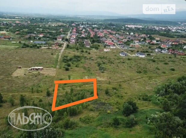 Земля под жилую застройку в Ужгороде, район Садовый, площадь 10 соток фото 1 Земля под жилую застройку в Ужгороде, район Садовый, площадь 10 соток фото 1