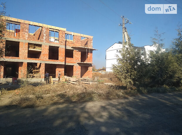 Земля под жилую застройку в Ужгороде, район Садовый, площадь 7 соток фото 1 Земля под жилую застройку в Ужгороде, район Садовый, площадь 7 соток фото 1