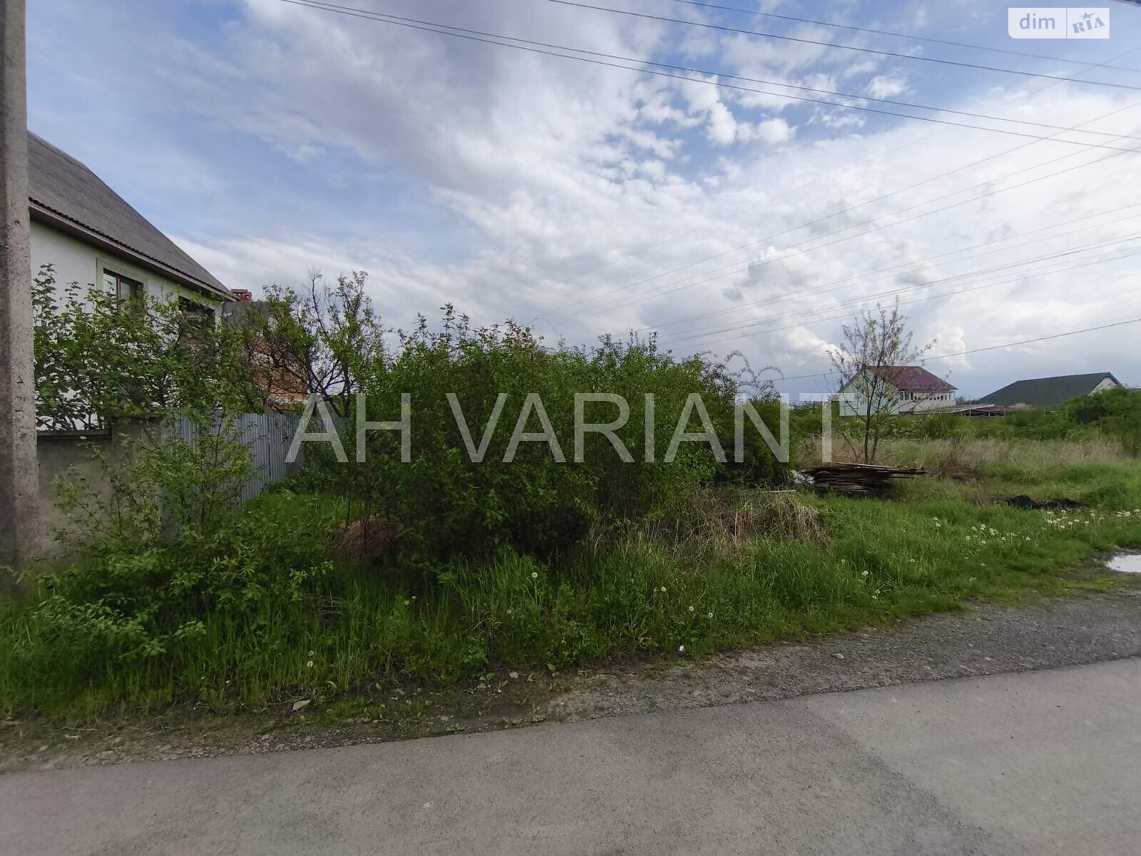 Земля под жилую застройку в Ужгороде, район Шахта, площадь 5 соток фото 1 Земля под жилую застройку в Ужгороде, район Шахта, площадь 5 соток фото 1