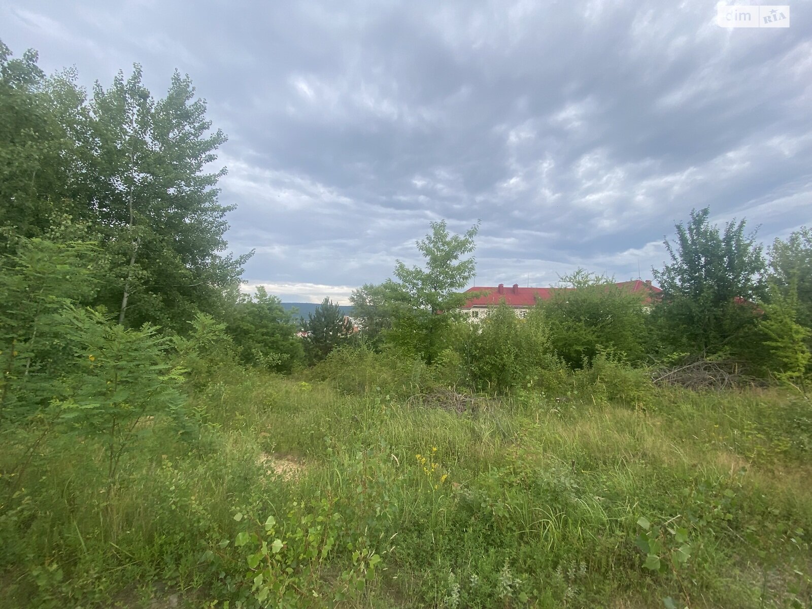 Земля під житлову забудову в Ужгороді, район Шахта, площа 16 соток фото 1 Земля під житлову забудову в Ужгороді, район Шахта, площа 16 соток фото 1
