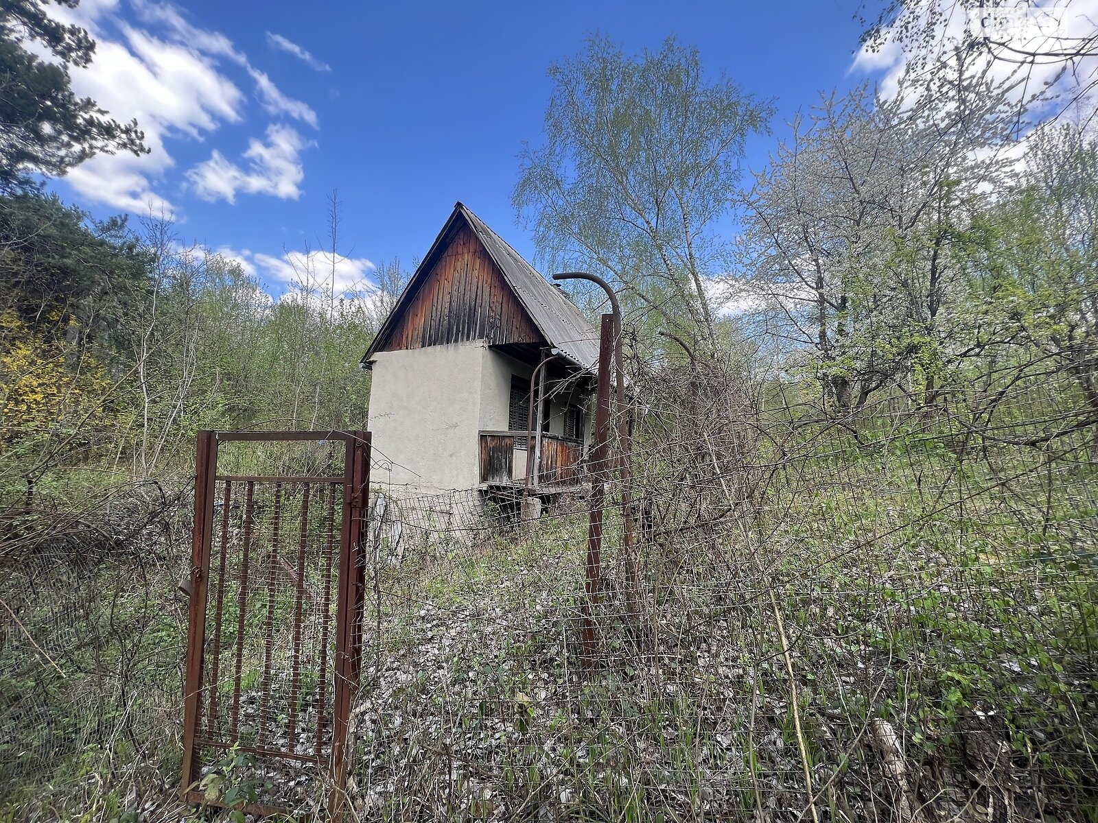 Земля під житлову забудову в Ужгороді, район Шахта, площа 9 соток фото 1