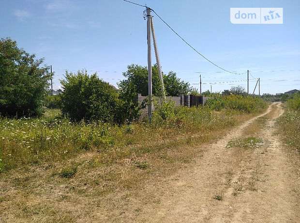 Земля под жилую застройку в селе Сторожница, площадь 12 соток фото 1 Земля под жилую застройку в селе Сторожница, площадь 12 соток фото 1
