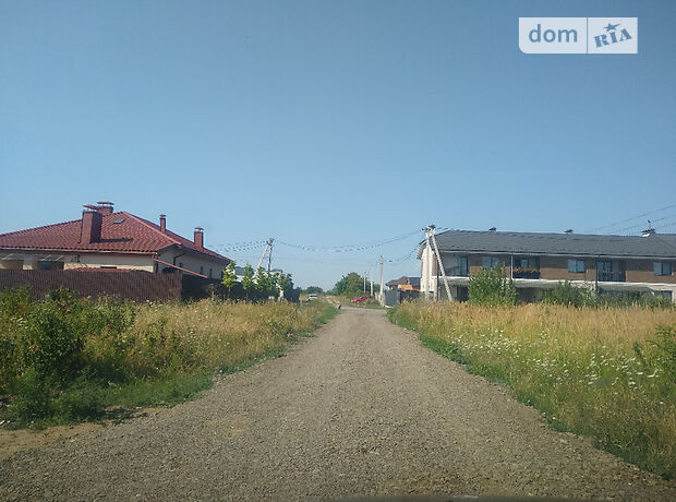 Земля под жилую застройку в селе Сторожница, площадь 13 соток фото 1 Земля под жилую застройку в селе Сторожница, площадь 13 соток фото 1