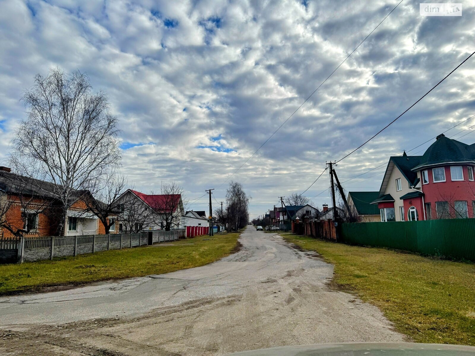 Земельна ділянка під житлову забудову в Варовичі, площа 15 соток фото 1 Земельна ділянка під житлову забудову в Варовичі, площа 15 соток фото 1