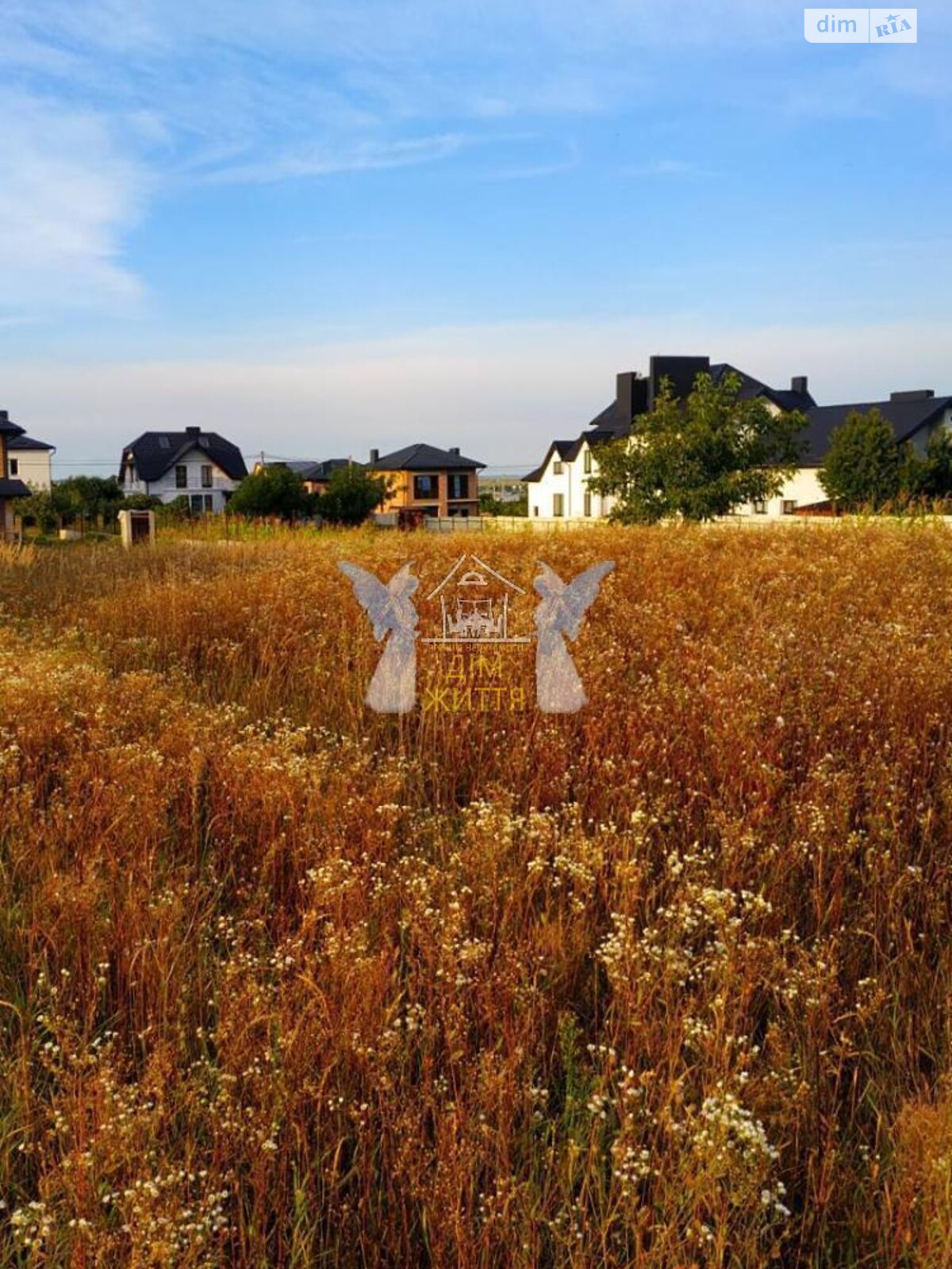 Земельный участок под жилую застройку в Великих Гаях, площадь 12 соток фото 1 Земельный участок под жилую застройку в Великих Гаях, площадь 12 соток фото 1