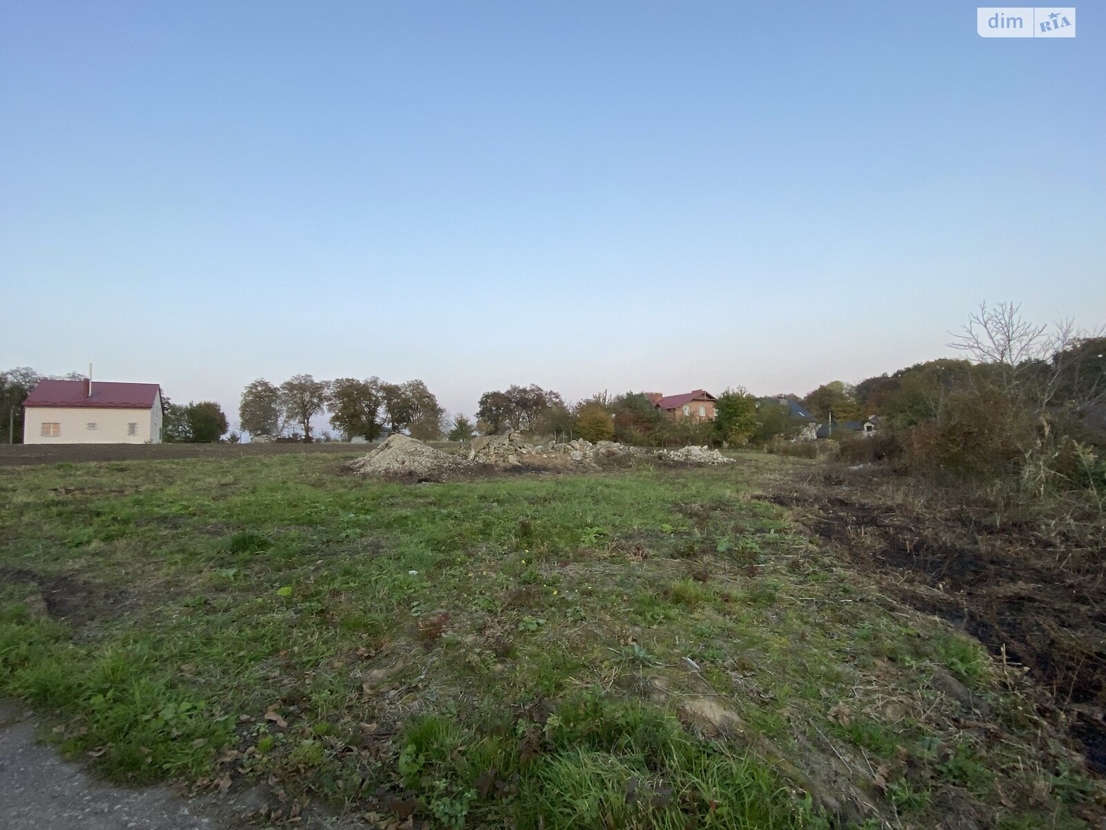 Земельна ділянка під житлову забудову в Великому Любині, площа 10.93 сотки фото 1 Земельна ділянка під житлову забудову в Великому Любині, площа 10.93 сотки фото 1