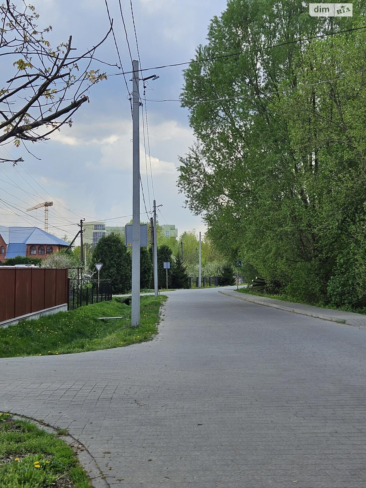 Земельна ділянка під житлову забудову в Великому Любині, площа 11 соток фото 1 Земельна ділянка під житлову забудову в Великому Любині, площа 11 соток фото 1