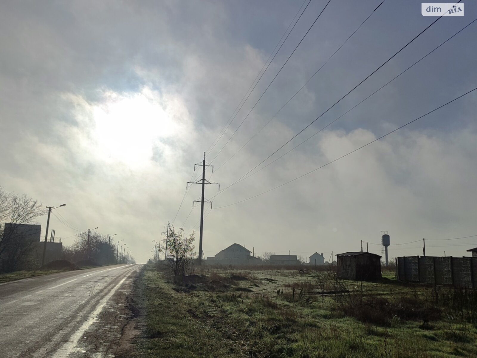 Земельный участок под жилую застройку в Великодолинском, площадь 7 соток фото 1 Земельный участок под жилую застройку в Великодолинском, площадь 7 соток фото 1