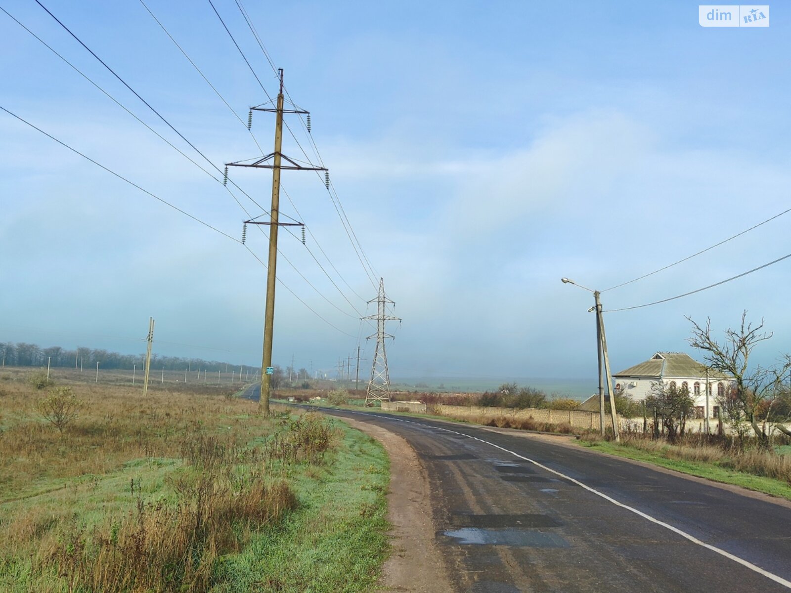 Земельный участок под жилую застройку в Великодолинском, площадь 7 соток фото 1 Земельный участок под жилую застройку в Великодолинском, площадь 7 соток фото 1