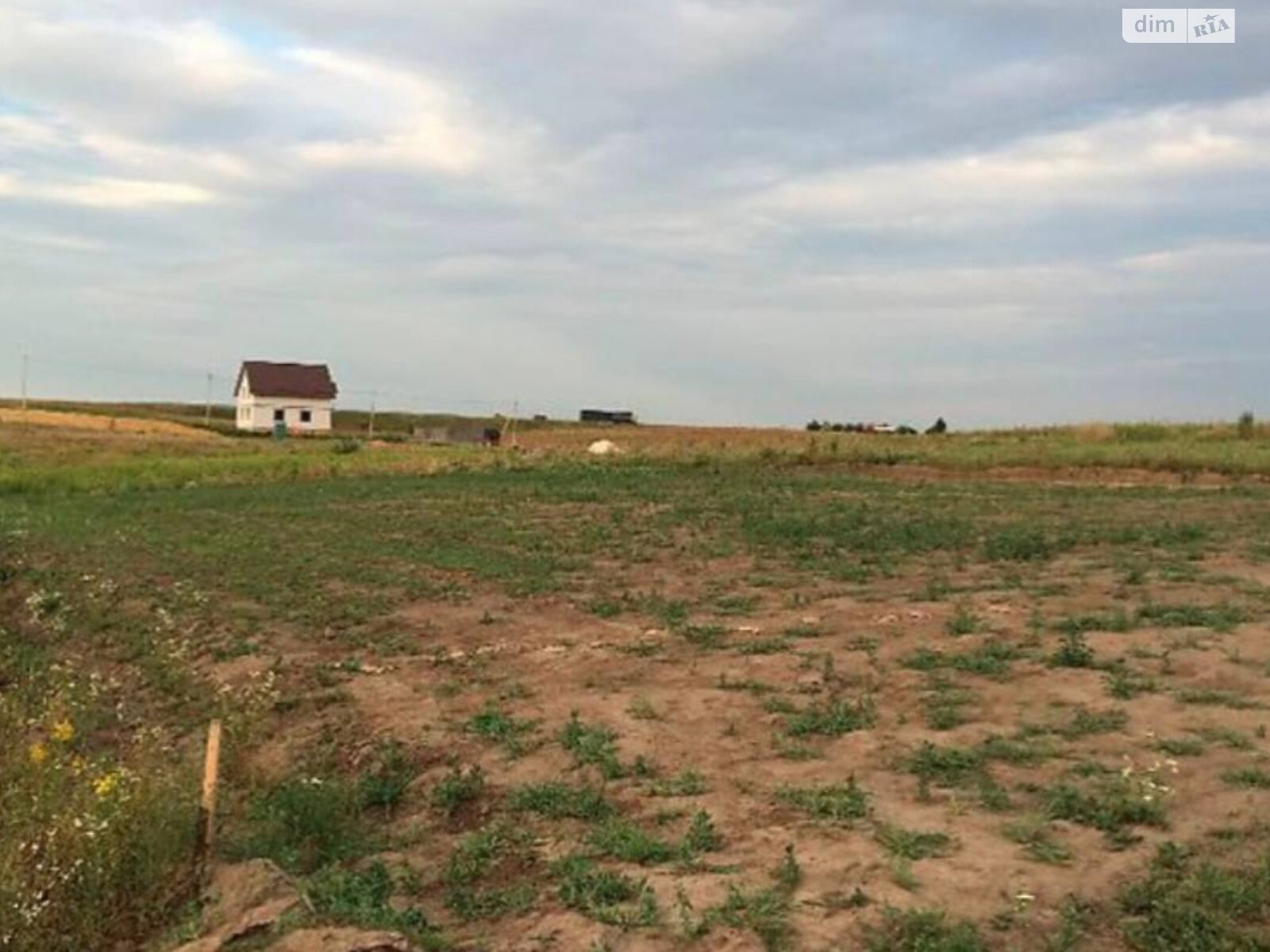 Земельна ділянка під житлову забудову в Вересневе, площа 15 соток фото 1 Земельна ділянка під житлову забудову в Вересневе, площа 15 соток фото 1