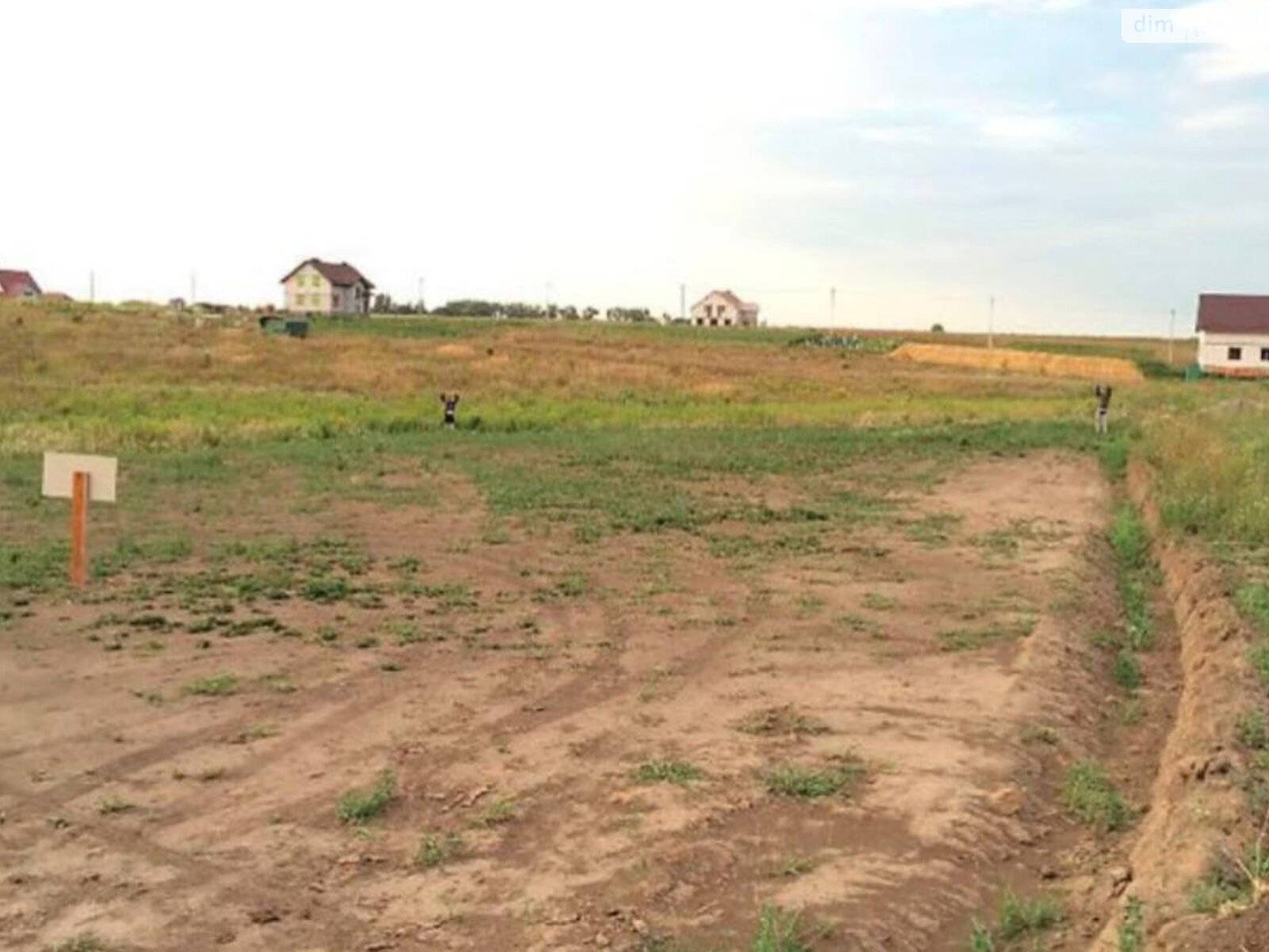 Земельна ділянка під житлову забудову в Вересневе, площа 15 соток фото 1 Земельна ділянка під житлову забудову в Вересневе, площа 15 соток фото 1