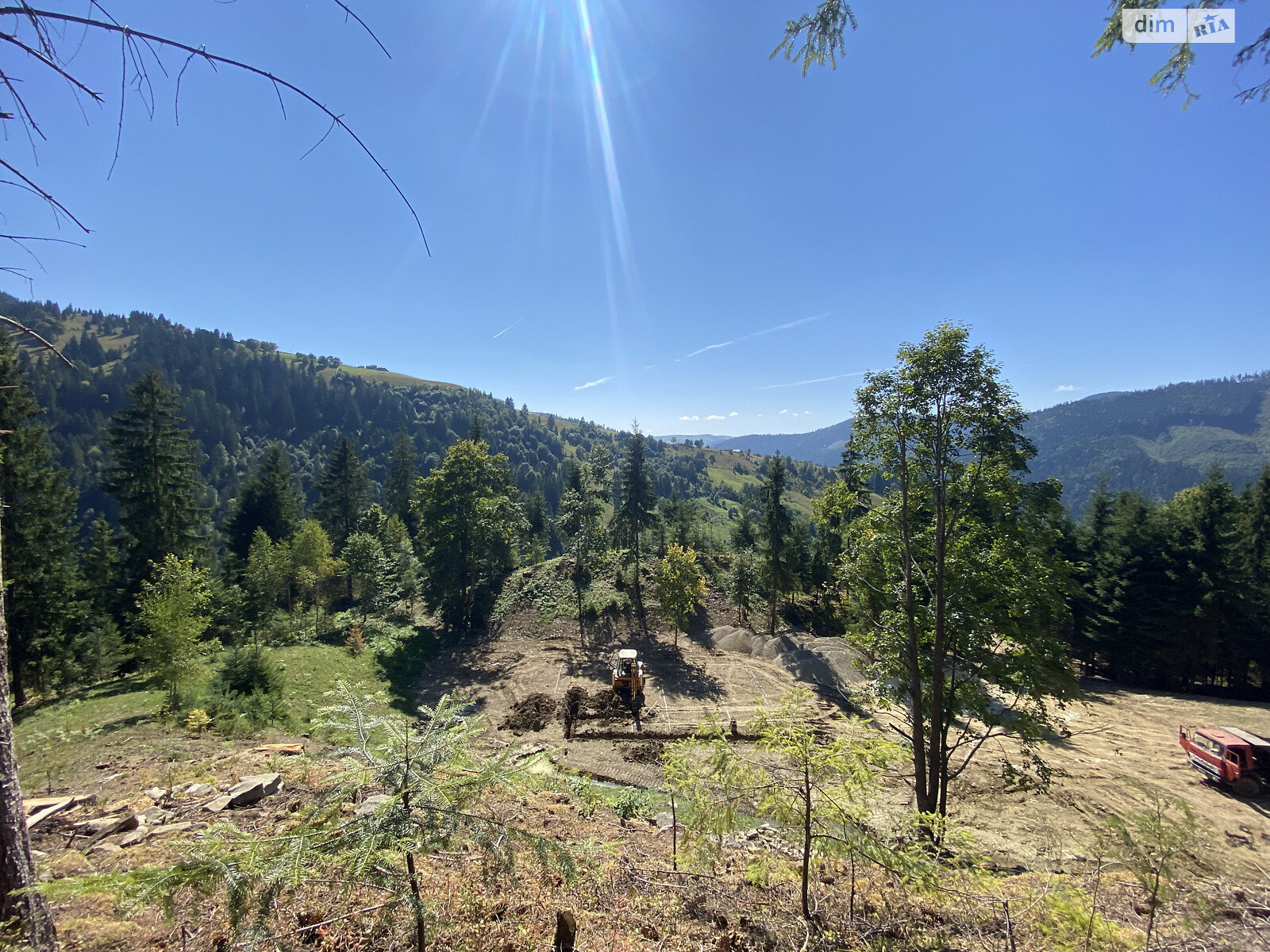 Земля під житлову забудову в Верхньому Ясеневі, площа 80 соток фото 1 Земля під житлову забудову в Верхньому Ясеневі, площа 80 соток фото 1