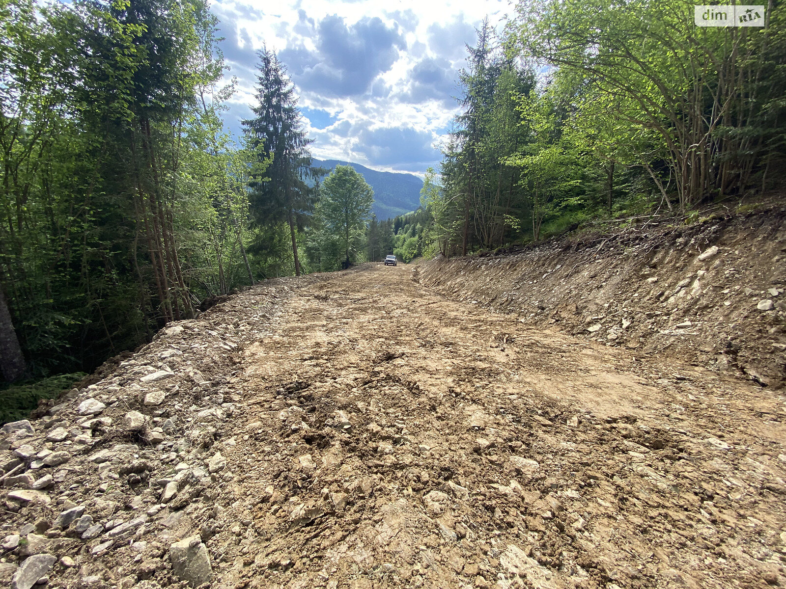Земля під житлову забудову в Верхньому Ясеневі, площа 80 соток фото 1 Земля під житлову забудову в Верхньому Ясеневі, площа 80 соток фото 1