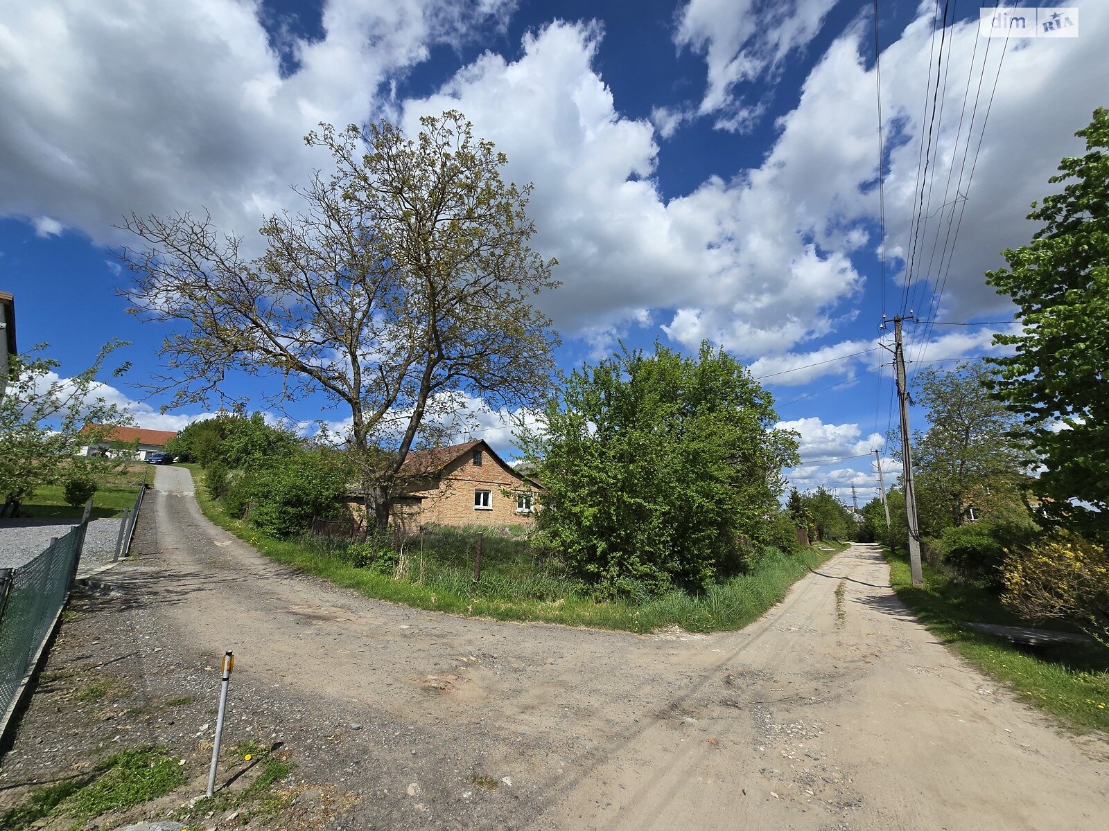 Земельна ділянка під житлову забудову в Винниках, площа 16.5 сотки фото 1 Земельна ділянка під житлову забудову в Винниках, площа 16.5 сотки фото 1