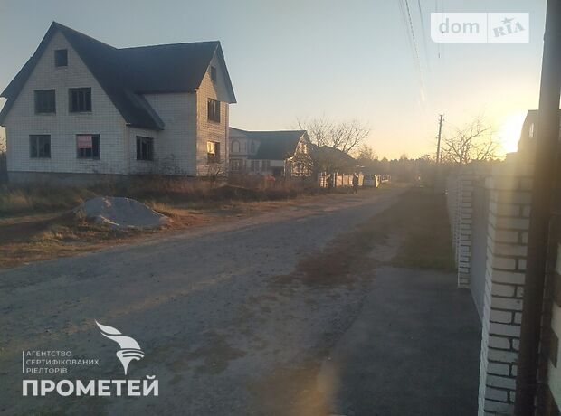 Земля під житлову забудову в селі Дорожнє, площа 20 соток фото 1 Земля під житлову забудову в селі Дорожнє, площа 20 соток фото 1