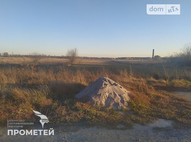 Земля під житлову забудову в селі Дорожнє, площа 20 соток фото 1 Земля під житлову забудову в селі Дорожнє, площа 20 соток фото 1