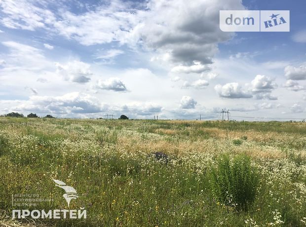 Земля под жилую застройку в селе Комаров, площадь 15 соток фото 1 Земля под жилую застройку в селе Комаров, площадь 15 соток фото 1