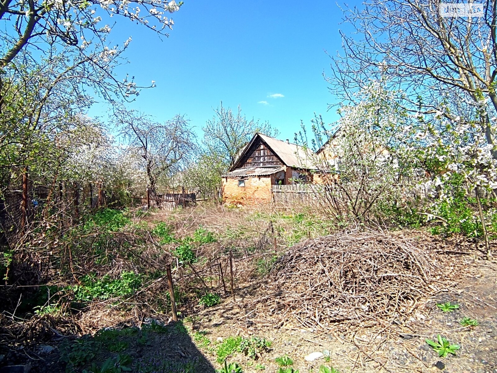 Земля під житлову забудову в Вінниці, район П’ятничани, площа 5.3 сотки фото 1 Земля під житлову забудову в Вінниці, район П’ятничани, площа 5.3 сотки фото 1
