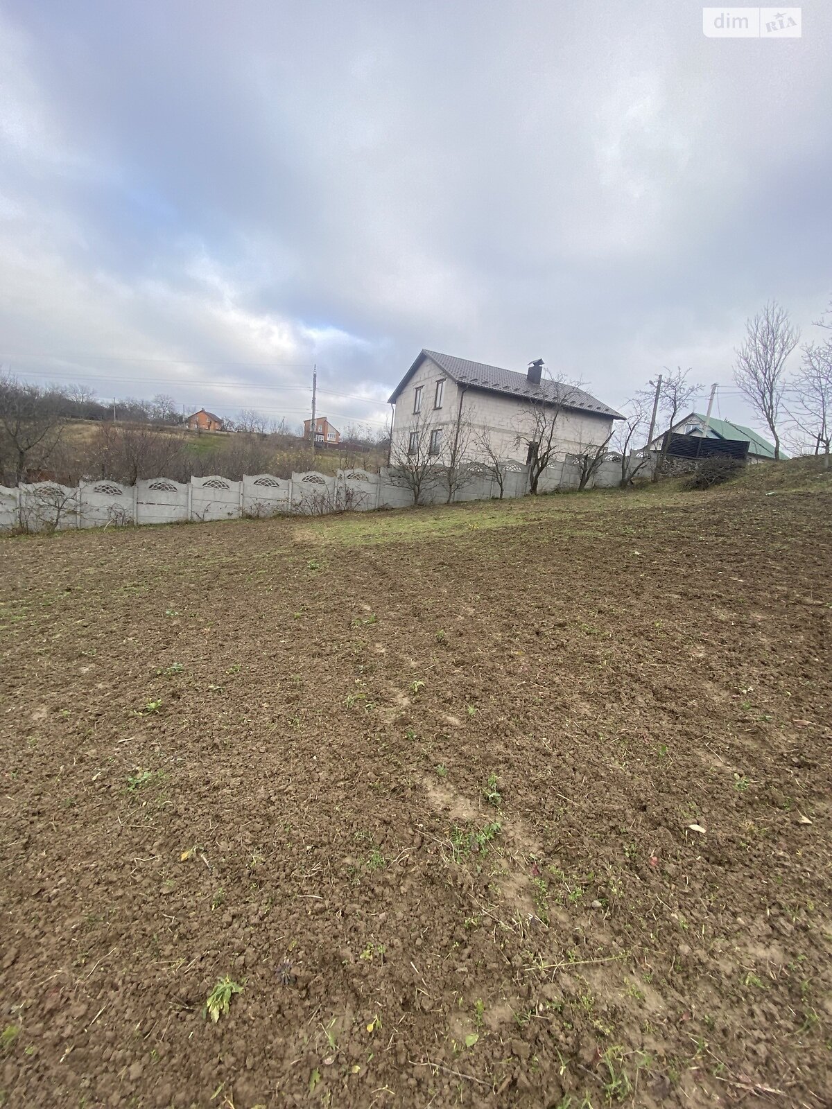 Земельна ділянка під житлову забудову в Вінницьких Хуторах, площа 10 соток фото 1 Земельна ділянка під житлову забудову в Вінницьких Хуторах, площа 10 соток фото 1