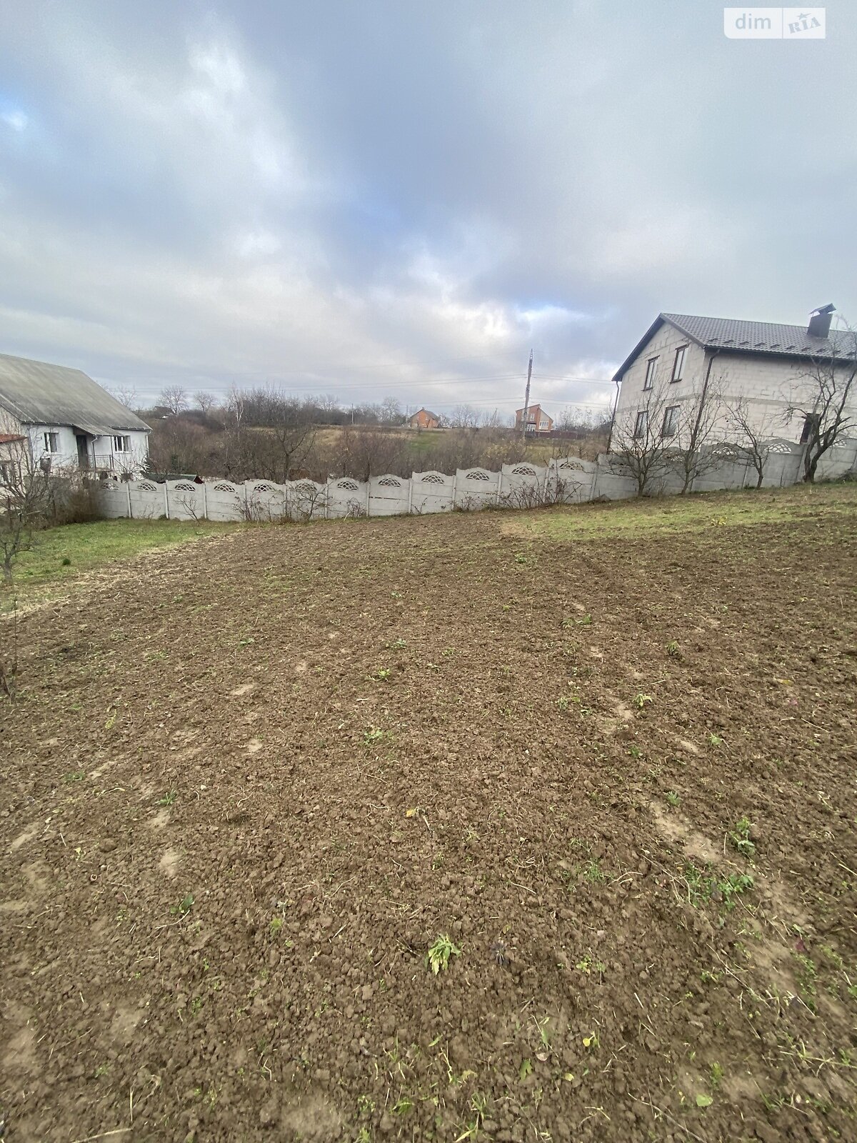Земельна ділянка під житлову забудову в Вінницьких Хуторах, площа 10 соток фото 1 Земельна ділянка під житлову забудову в Вінницьких Хуторах, площа 10 соток фото 1