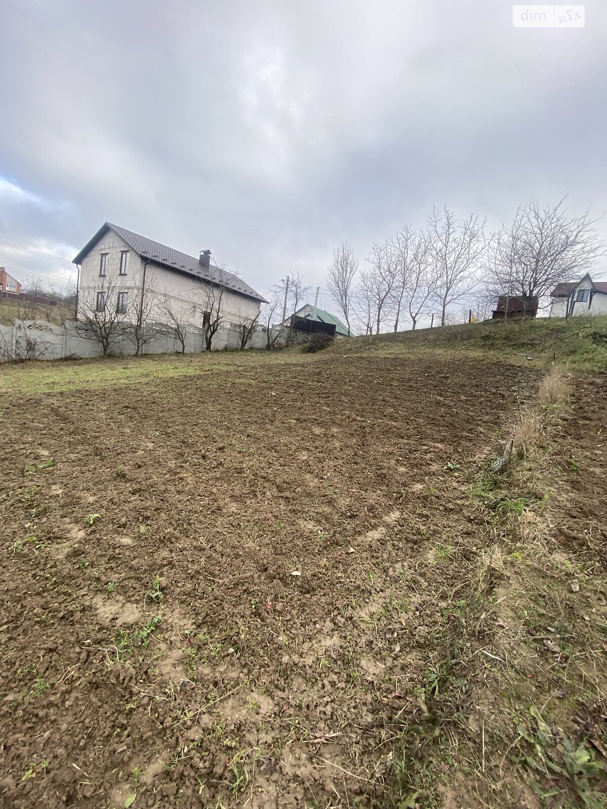 Земельна ділянка під житлову забудову в Вінницьких Хуторах, площа 10 соток фото 1 Земельна ділянка під житлову забудову в Вінницьких Хуторах, площа 10 соток фото 1