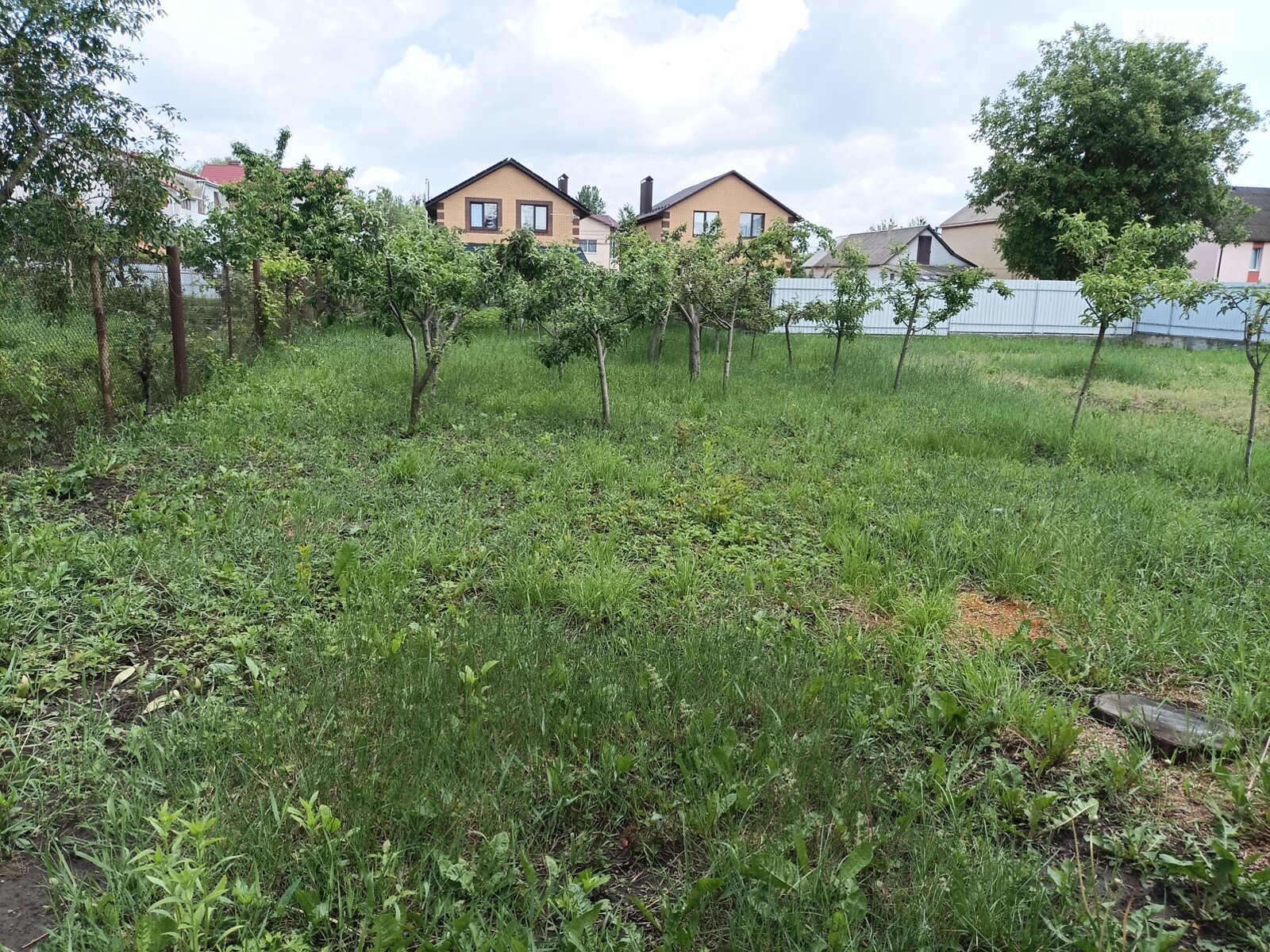 Земельна ділянка під житлову забудову в Вінницьких Хуторах, площа 10 соток фото 1 Земельна ділянка під житлову забудову в Вінницьких Хуторах, площа 10 соток фото 1