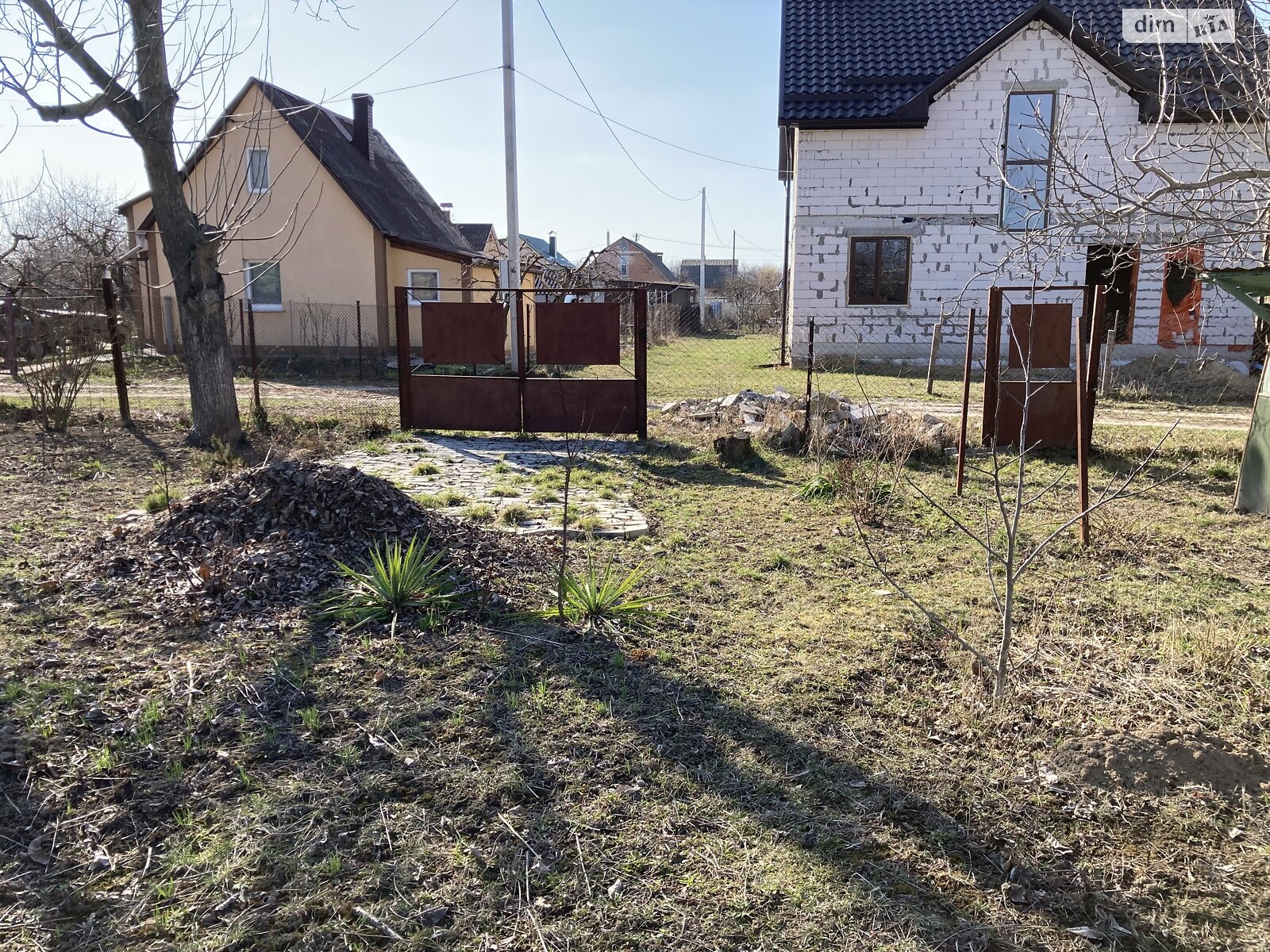 Земельна ділянка під житлову забудову в Вінницьких Хуторах, площа 6 соток фото 1 Земельна ділянка під житлову забудову в Вінницьких Хуторах, площа 6 соток фото 1