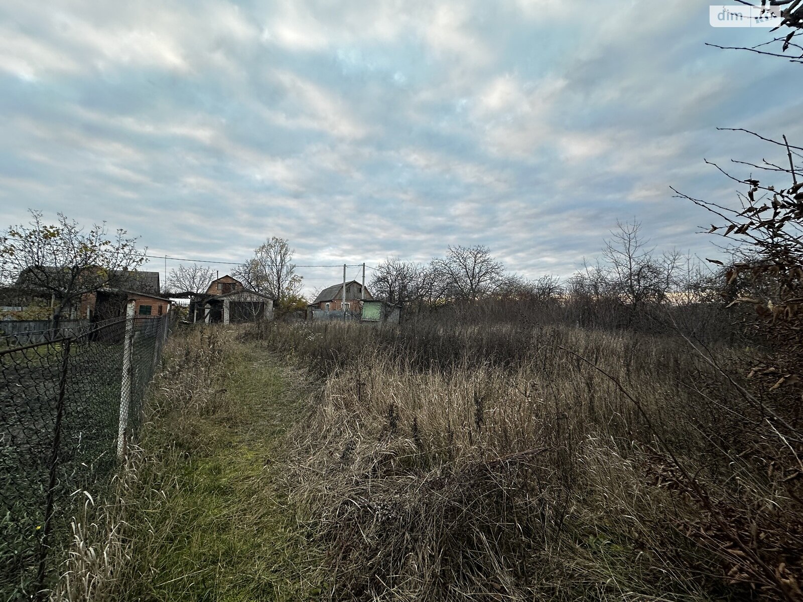 Земельна ділянка під житлову забудову в Вінницьких Хуторах, площа 4 сотки фото 1 Земельна ділянка під житлову забудову в Вінницьких Хуторах, площа 4 сотки фото 1