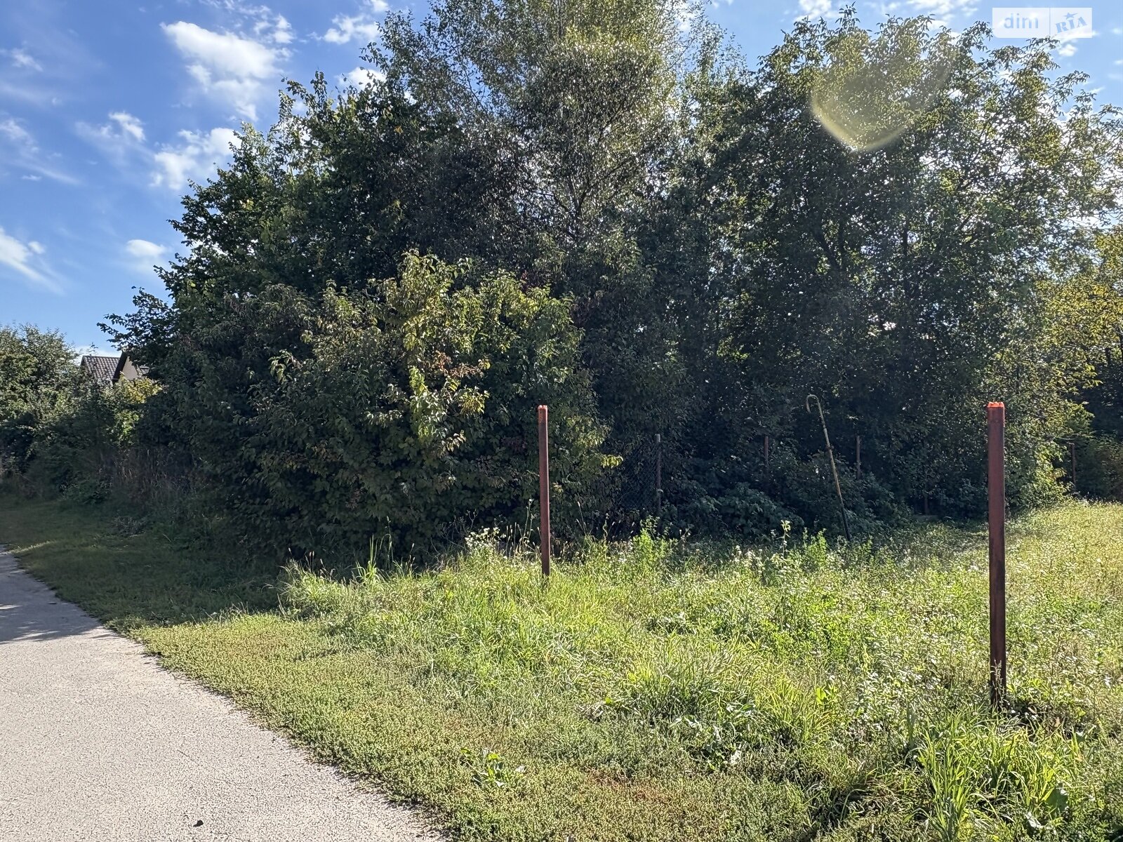 Земельна ділянка під житлову забудову в Вінницьких Хуторах, площа 10 соток фото 1 Земельна ділянка під житлову забудову в Вінницьких Хуторах, площа 10 соток фото 1