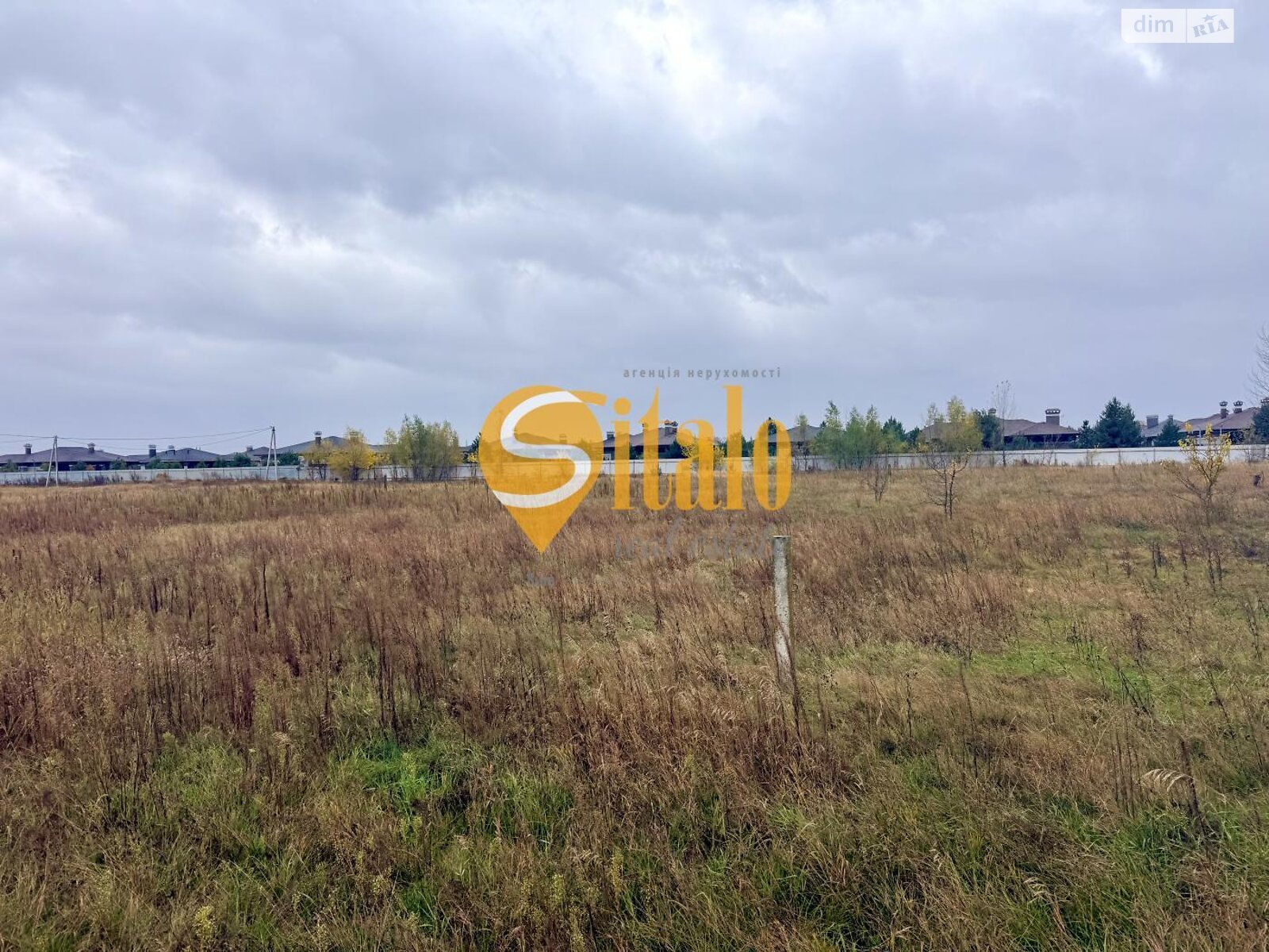 Земельный участок под жилую застройку в Вишенки, площадь 15 соток фото 1 Земельный участок под жилую застройку в Вишенки, площадь 15 соток фото 1